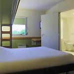 Ibis Budget Niort - 2*