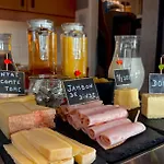 Ibis Budget Niort - Отель