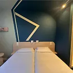 Отель Ibis Budget Niort -