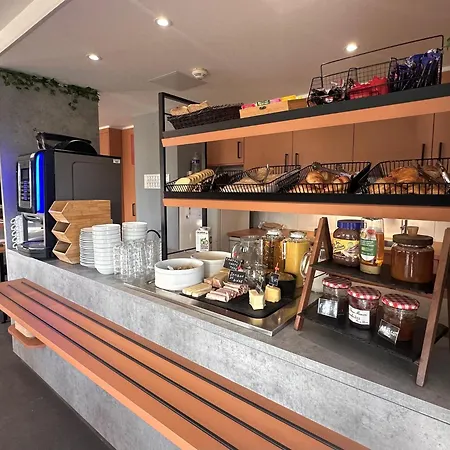 Ibis Budget Niort - Szálloda