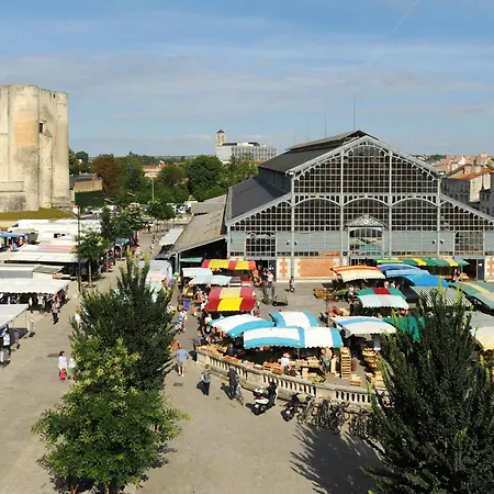 Ibis Budget Niort - 2*