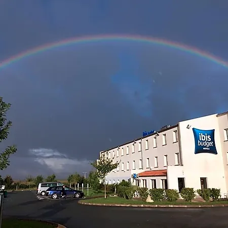Ibis Budget Niort - La Crèche 2*
