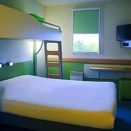 Ibis Budget Niort - La Crèche
