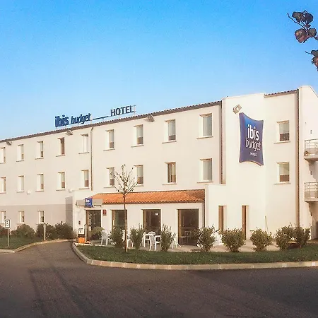 Ibis Budget Niort - La Crèche 2*